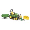 Bruder kosilnica John Deere 62104 s figuro