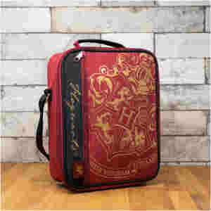 BLUE SKY HARRY POTTER DELUXE 2 POCKET LUNCH BAG BURGUNDY – CREST TORBA - Image 2