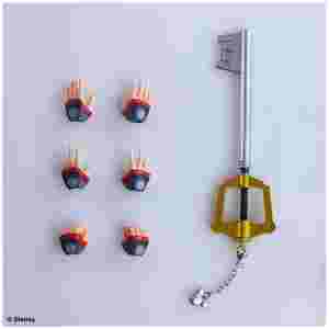 KINGDOM HEARTS III PLAY ARTS KAI ACTION FIGURE - SORA VER. 2 figurica - Image 4